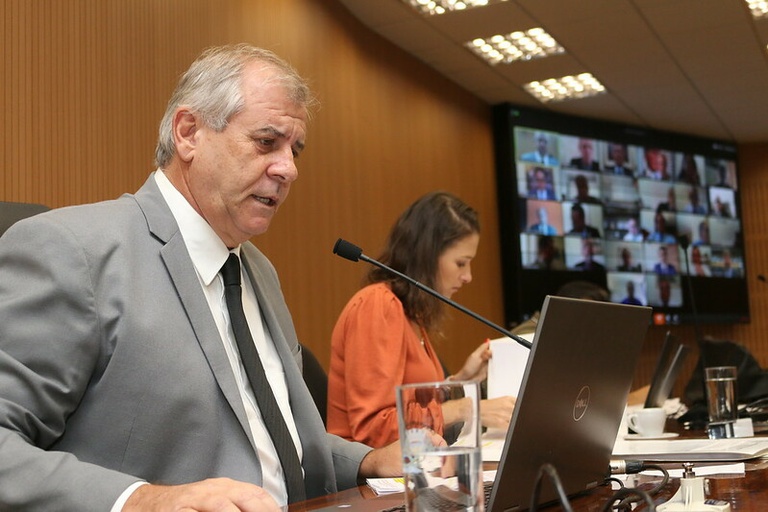 Câmara fará mais cinco reuniões extraordinárias na quinta  (18), além das quatro que já haviam sido convocadas: Política de Segurança Alimentar e visita digital a hospitais estão na pauta