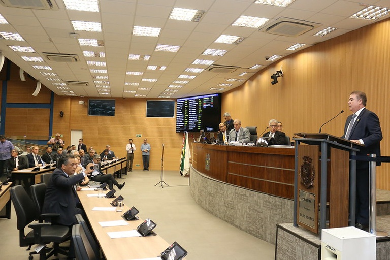 Em reunião marcada por presença do prefeito e vereadores alertando sobre o Coronavírus, Câmara aprova em análise final, transferência de área no Pq Universitário de Viracopos para instalação do 7º Grupamento de Bombeiros