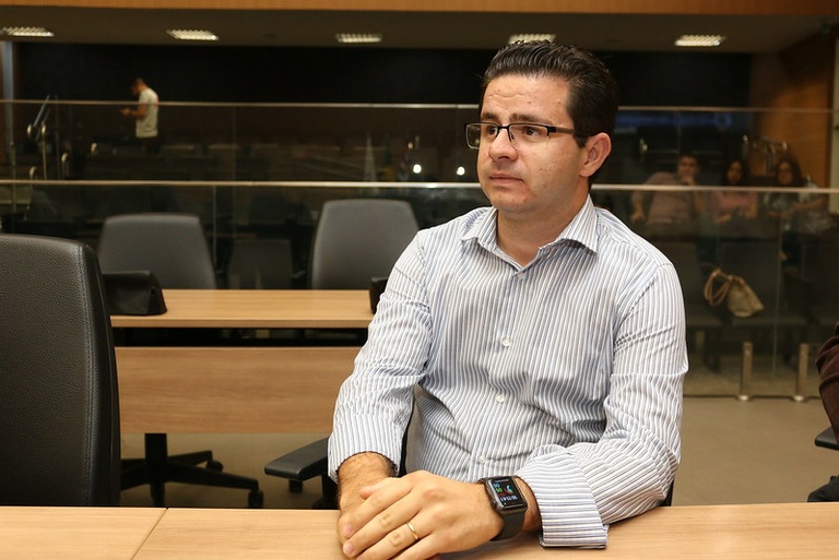 Filipe Marchesi propõe isenção do pagamento da tarifa social de água e suspensão do corte de energia elétrica por noventa dias