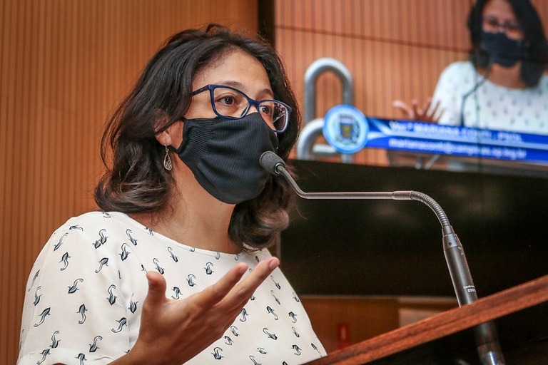 Mariana Conti questiona prefeitura de Campinas sobre medidas relacionadas ao retorno das aulas presenciais na rede municipal