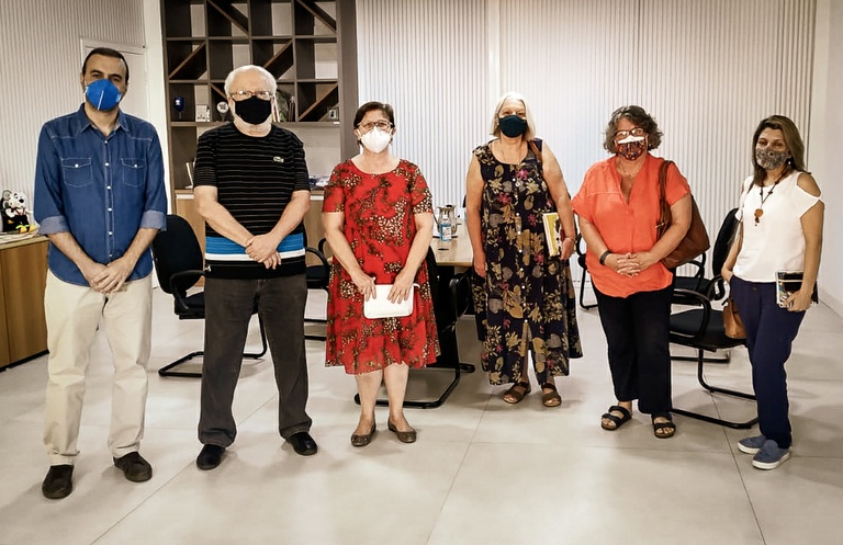 Após reunião com Gustavo Petta e entidades, Secretaria de Educação confirma que vai elaborar projeto de lei para garantir presença de psicólogos e assistentes sociais na rede de ensino