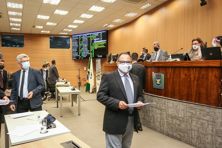 Nesta quarta (1º), Câmara vota – em 1ª análise – obrigação do Executivo realizar testes gratuitos para detecção da covid-19 em grupos prioritários da população e redução de multas da Setec