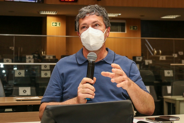 Paulo Bufalo apresenta projeto que cria Relatório de Acompanhamento de Obras da Prefeitura