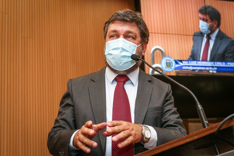 Luiz Cirilo apresenta projeto que cria a Assistência Judiciária do Município para atender pessoas carentes que necessitem de atendimento jurídico