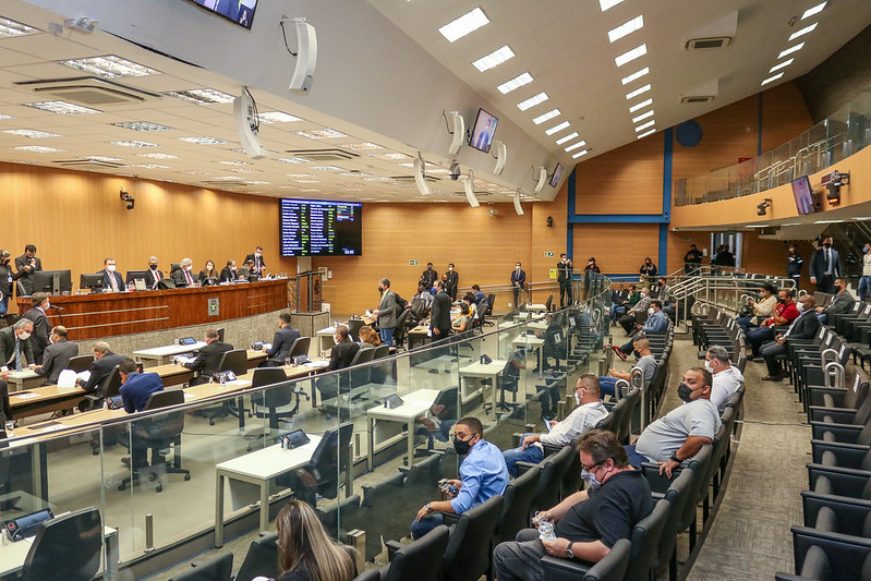 Retrospectiva 2021: em agosto, Câmara retoma as reuniões presenciais com presença de público, aprova a criação de Frentes Parlamentares e pacote econômico para fomentar a economia na cidade