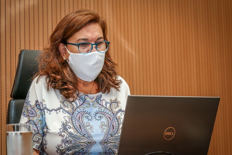 Débora Palermo indica revisão de Termo de Colaboração das Organizações de Sociedade Civil nas ações de assistência social do Município