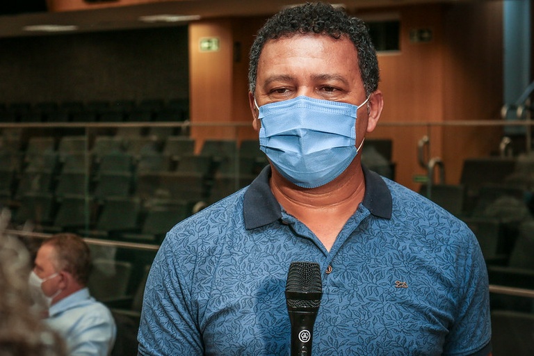 Em requerimento, Permínio Monteiro cobra explicações do Conselho Tutelar sobre atuação no caso do menino acorrentado a tambor