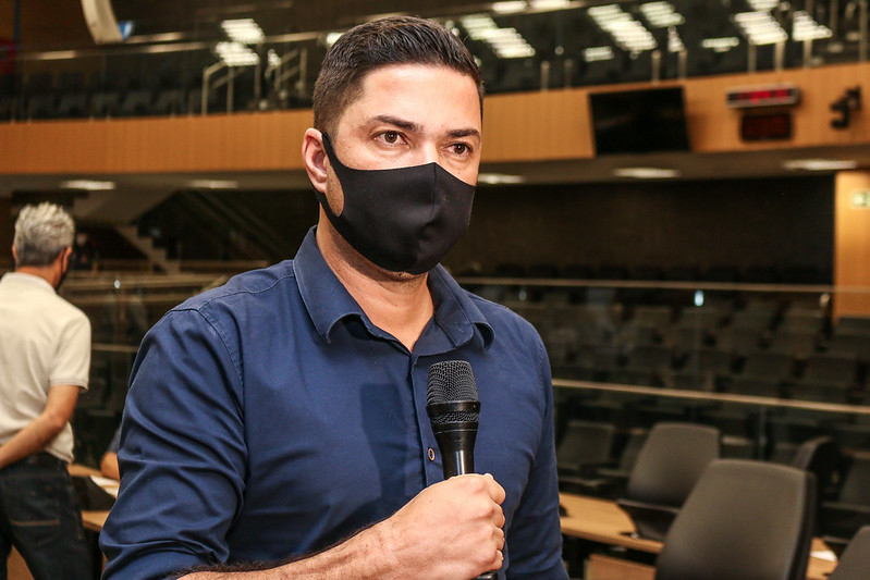 Projeto de Otto Alejandro autoriza a prefeitura a conceder desconto de IPTU para imóveis que possuem em sua calçada ponto de ônibus