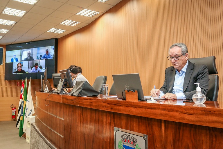 Comissão dos impactos sociais e econômicos da covid analisa os reflexos na saúde pública da cidade
