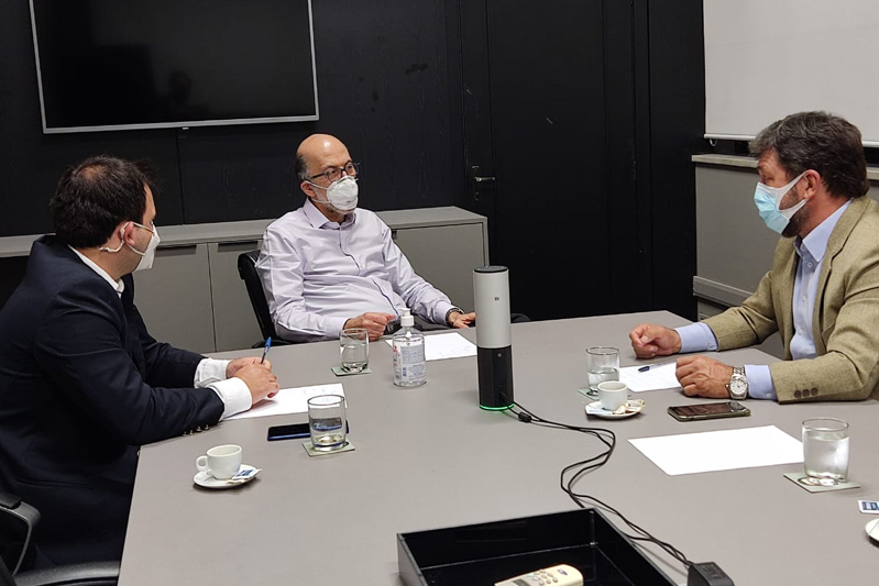 Luiz Cirilo obtém apoio da Secretaria Estadual de Desenvolvimento Regional para novo Poupatempo no Centro