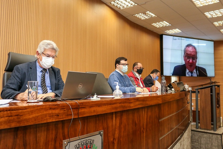 Vereadores aprovam, em primeira análise, a reestruturação do Conselho Municipal de Acompanhamento e Controle Social do Fundo da Educação Básica