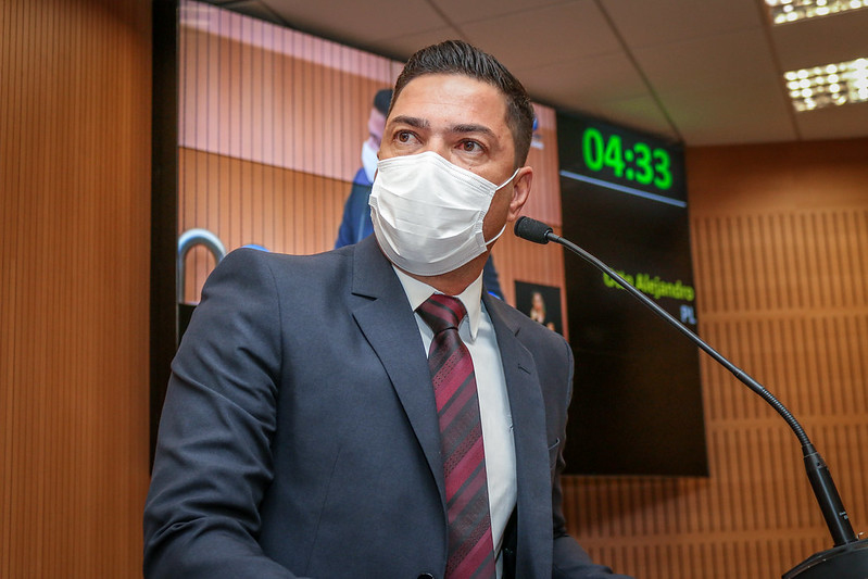 Projeto de Otto Alejandro estabelece o uso prioritário de faixa elevada para travessia de pedestres em frente às escolas, unidades de saúde e hospitais de Campinas  