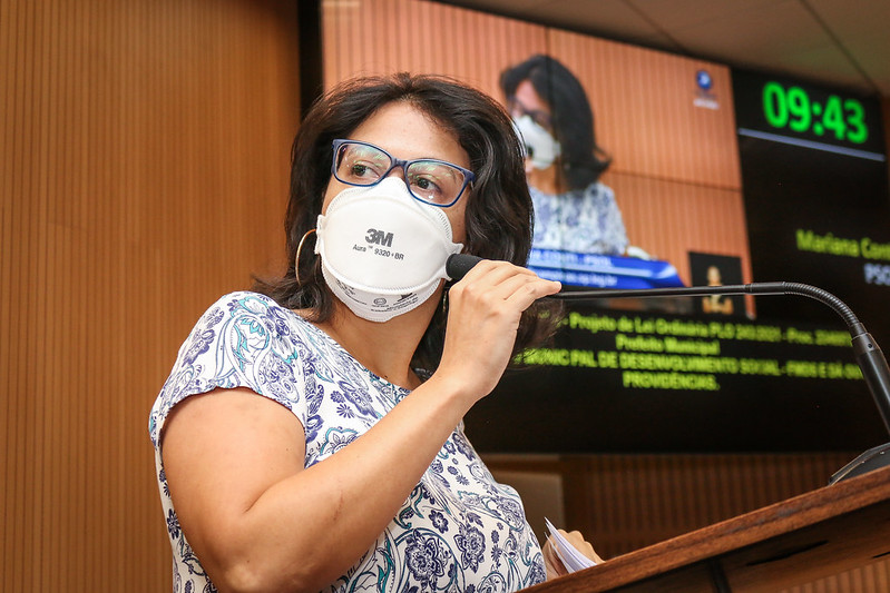 Mariana Conti protocola Projeto de Lei que cria Programa de Formação de Doulas no SUS Campinas