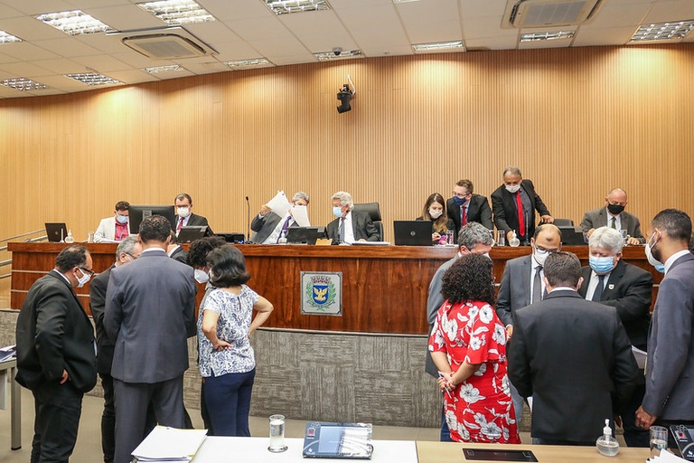 Nesta quarta (10), Câmara vota – em definitivo – a redução de multas cobradas pela Setec