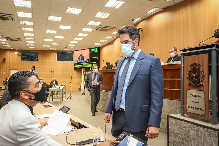 Nesta segunda (4), vereadores votam – em definitivo – PL que garante notificação e ampla defesa a motoristas de aplicativos suspensos ou excluídos do serviço