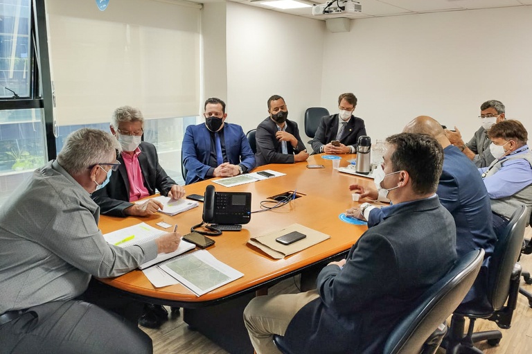 Associação do Parlamento da RMC entrega demandas da região na área de transporte à Artesp; agência se compromete a buscar soluções com as concessionárias das rodovias