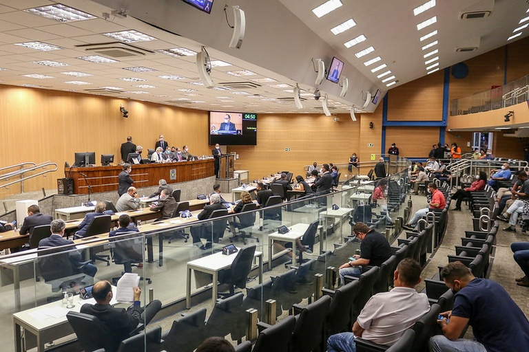 Câmara aprova, em primeira análise, redução de multas da Setec