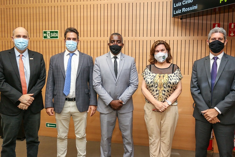 Integrantes da CEE para discutir implementação de Escola Cívico Militar em Campinas são definidos