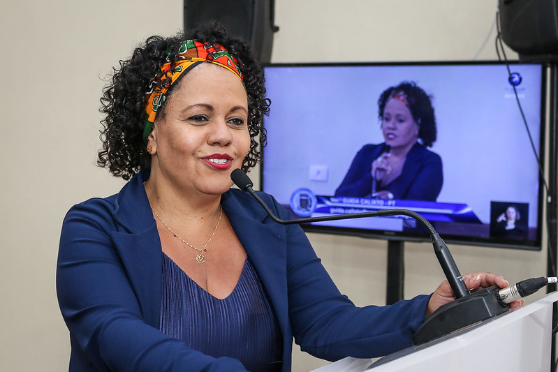 Guida Calixto protocola Projeto de Lei que dá gratuidade aos Agentes Comunitários de Saúde no transporte público coletivo