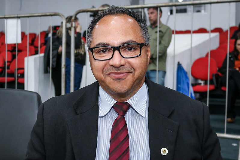 Moção de Cecílio Santos pede ao Congresso Nacional prorrogação da Lei de Cotas nas universidades públicas