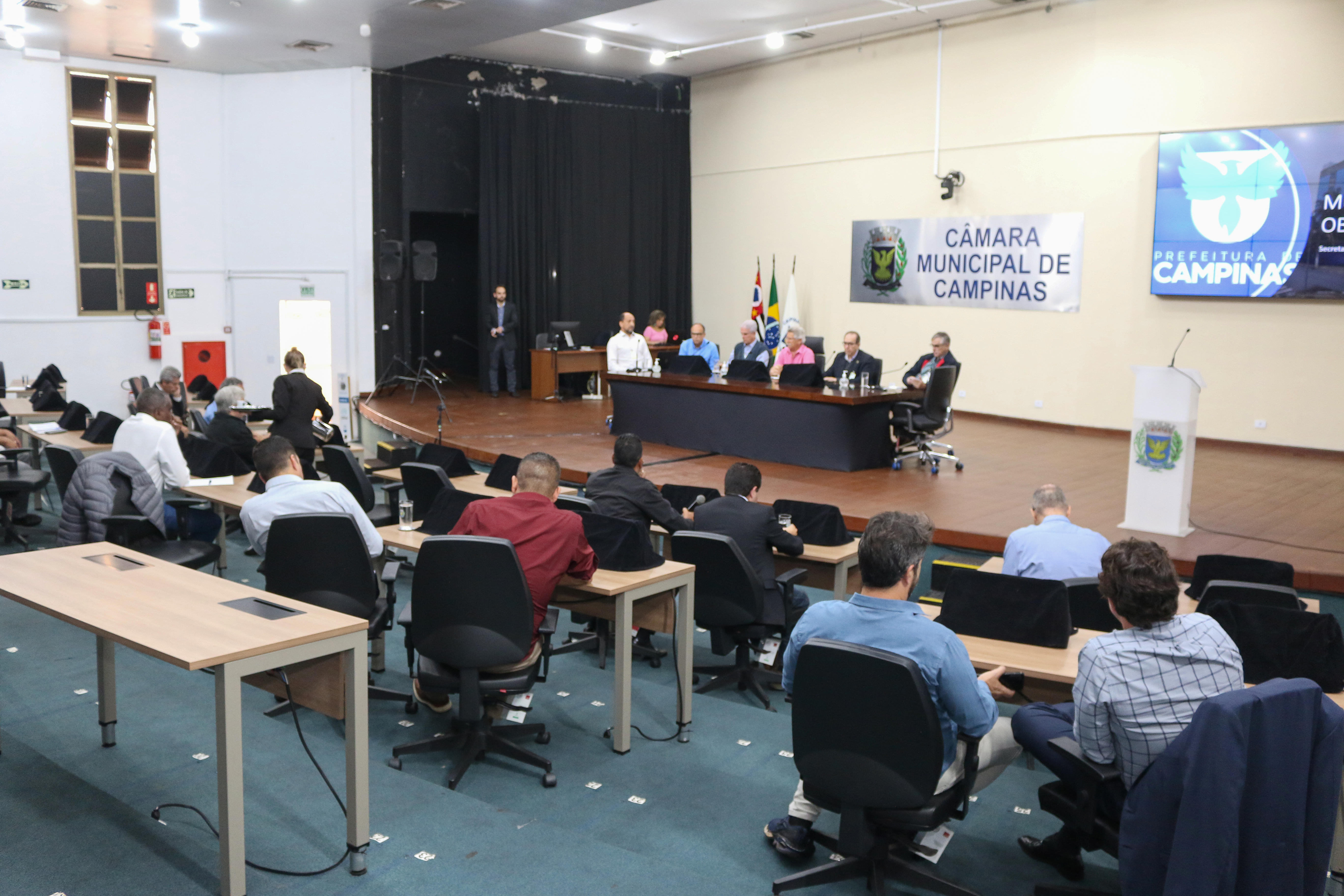 Vereadores discutem com representantes da Prefeitura trâmite e elaboração das emendas impositivas ao orçamento
