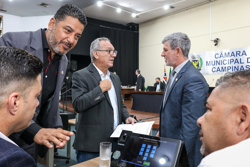 Em Extraordinária na tarde desta quarta (14), vereadores votam em definitivo PL que incentiva a revitalização do Centro