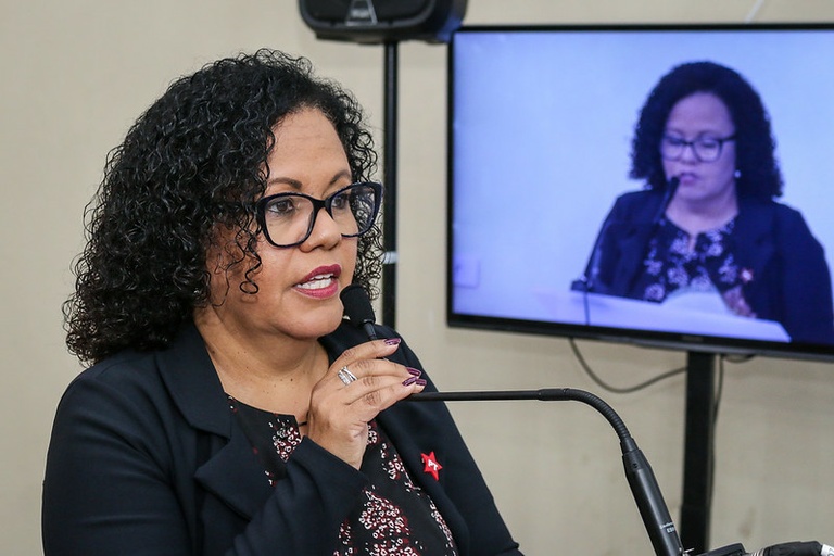 Guida Calixto detalha Emendas Impositivas: mais de R$ 1,5 mi vão para a Saúde, onde emendas foram definidas em conjunto com Conselho Municipal  