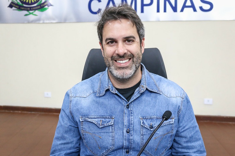 Hossri protocola Projeto de Lei que acrescenta fibromialgia ao atendimento prioritário no comércio de Campinas