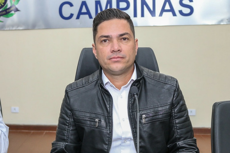 Otto Alejandro solicita pavimentação das ruas do bairro São João Cantinho do Céu