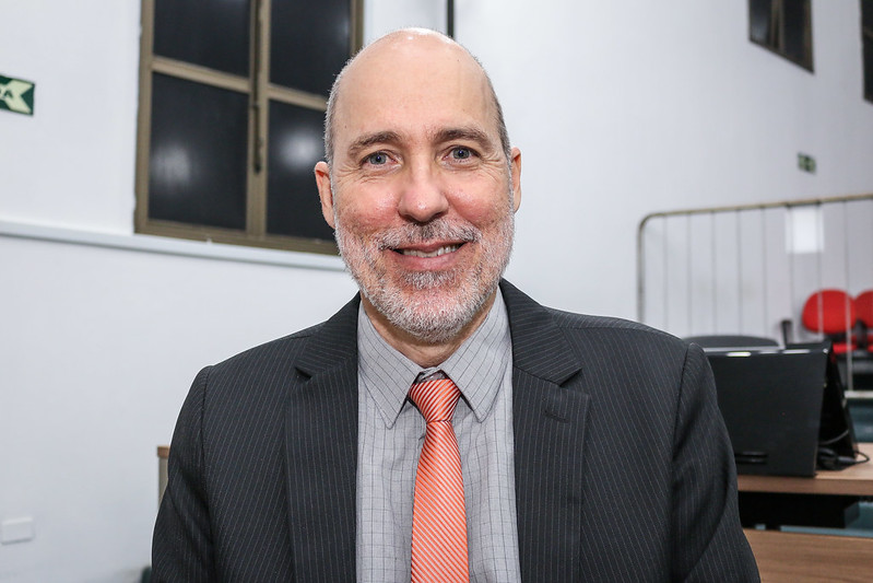 Paulo Gaspar protocola projeto que concede desconto para imóveis atingidos por enchentes ou alagamentos