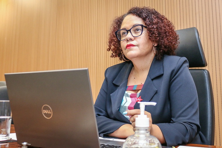 Guida Calixto requer informações ao prefeito sobre negociação envolvendo prédio da Santa Casa e do Hospital Irmãos Penteado