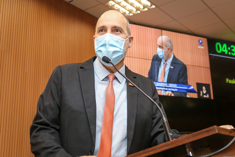 Paulo Gaspar solicita manutenção da tarifa de água e esgoto para 2022