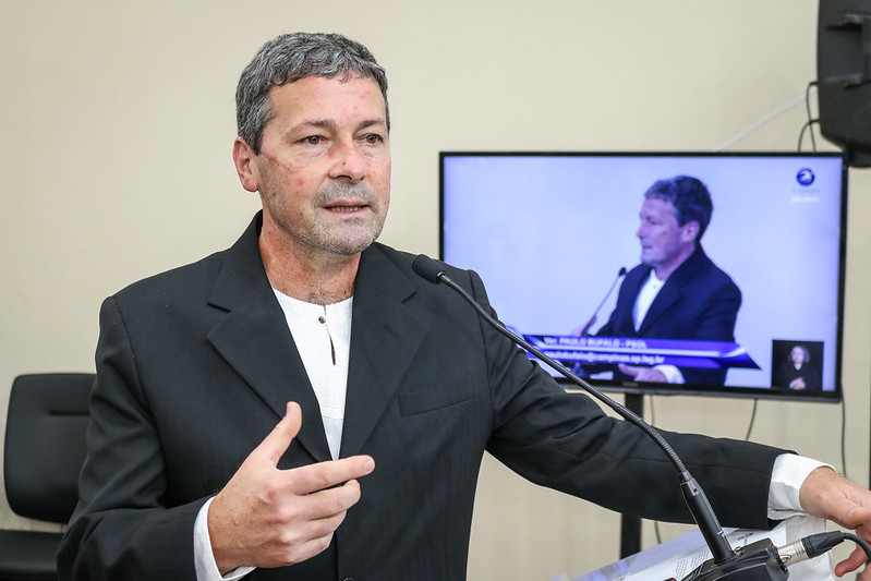 Paulo Bufalo requer informações sobre adequações da legislação municipal à Emenda Constitucional que transfere para União o pagamento dos Agentes Comunitários de Saúde e Controle de Endemia