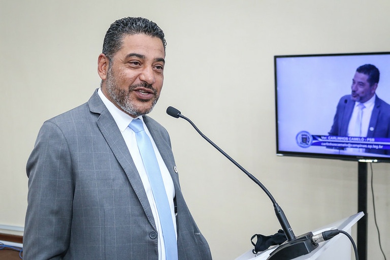 Carlinhos Camelô protocola PL que propõe a Política de Orientação, Apoio e Atendimento ao Cuidador Familiar