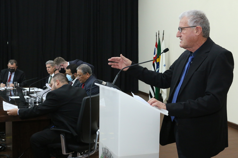 Câmara aprova, em 1ª análise, PL que permite doações de sobras de remédios, e define integrantes da CEE do Transporte Público