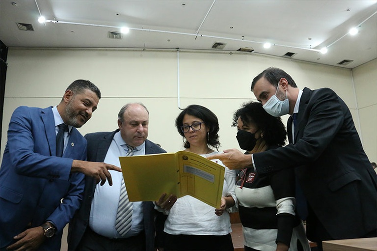 CPI Antifascista da Câmara é oficialmente criada com a definição de integrantes e relatoria   