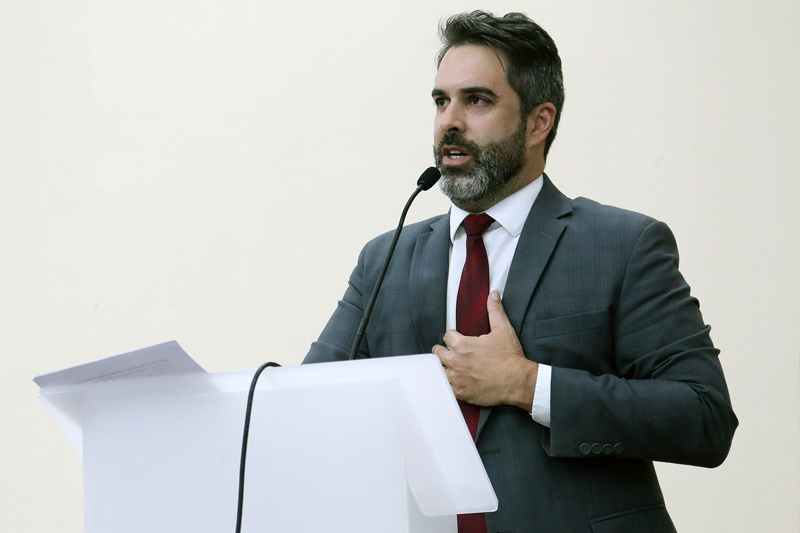 Nesta segunda (30), Câmara vota – em primeira análise – projeto de Hossri que multa em até R$ 2,1 mil quem solta fogos de artifício com barulho