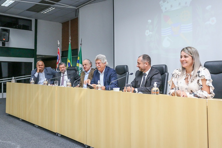 Parlamento da RMC se reúne com o presidente do TCE para analisar e discutir boas práticas administrativas na gestão das Câmaras Municipais