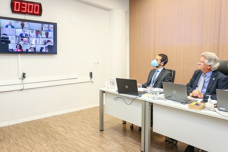 Câmara analisa nesta quarta (30) normas para instalação de equipamentos de infraestrutura de telecomunicação e projeto que institui a Política de Transparência na Cobrança do IPTU