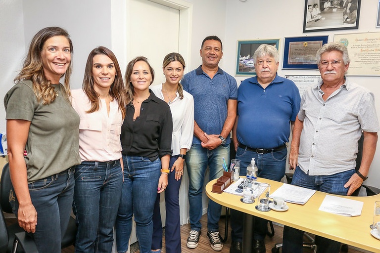 Câmara recebe grupo de mães que reivindica liberdade sobre o uso de máscaras para os alunos da rede de ensino em Campinas