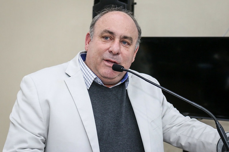 Projeto de lei de Arnaldo Salvetti torna obrigatória a realização de exame anual de saúde para os alunos de escolas de Campinas