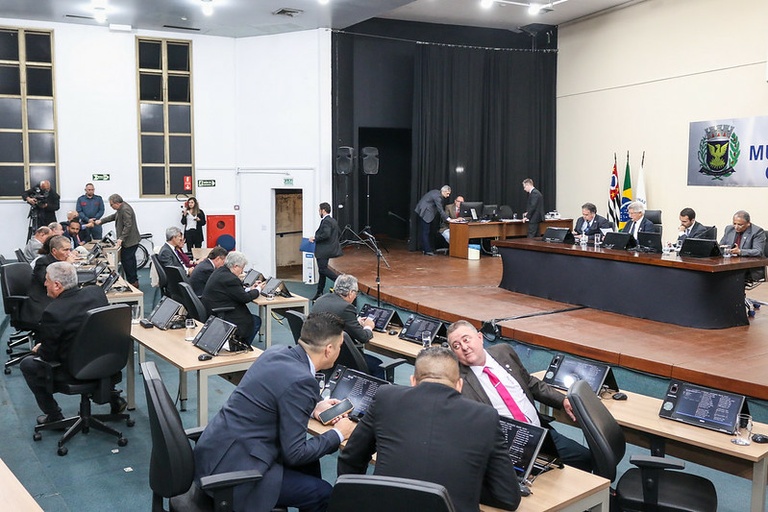 Câmara vota nesta segunda (19) projeto que propõe gestão democrática do Sistema Municipal de Ensino