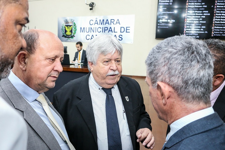 Comissão Especial de Estudos para averiguar processos licitados e contratos vigentes da Câmara define os integrantes