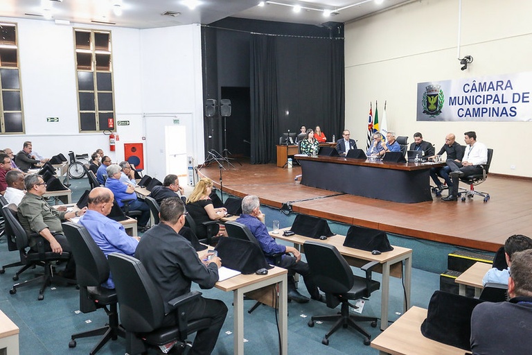 Informatização, órteses, equipamentos, medicamentos à mulher: Saúde apresenta demandas para Emendas Impositivas dos vereadores