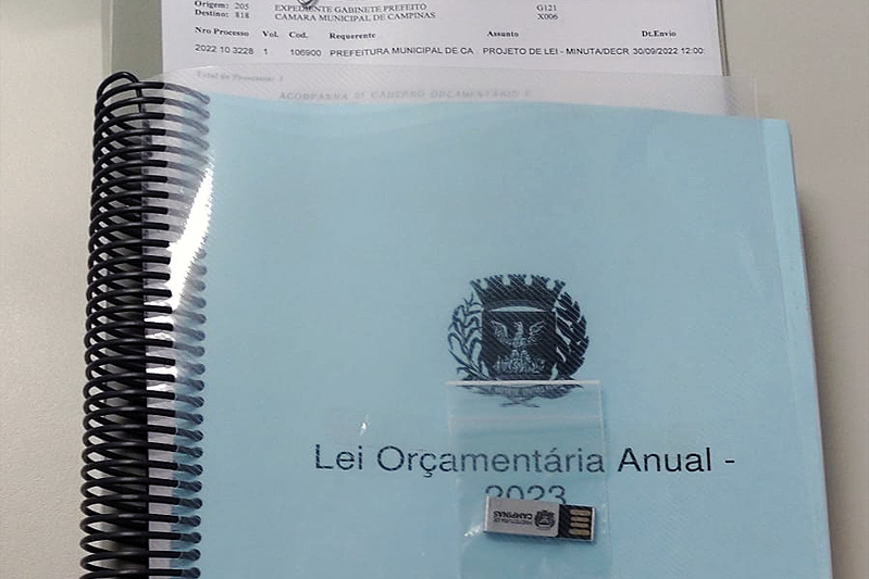 Protocolado na Câmara nesta sexta (30), projeto de lei que prevê orçamento de R$ 8,9 bilhões para Campinas em 2023 deve ser votado até o fim de novembro; entenda a tramitação