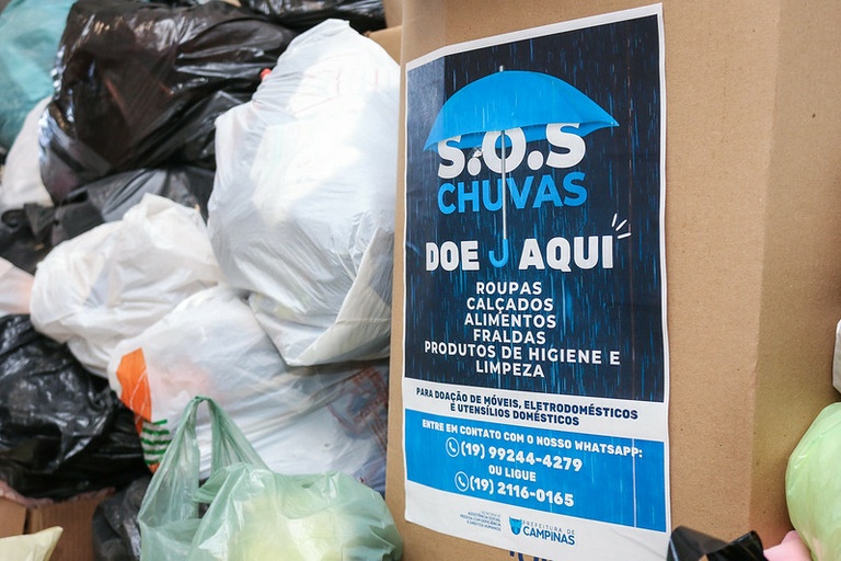 Retrospectiva 2023:fevereiro é marcado por solidariedade a vítimas de tragédias causadas por chuva; Câmara lança grupo de notícias via whatsapp