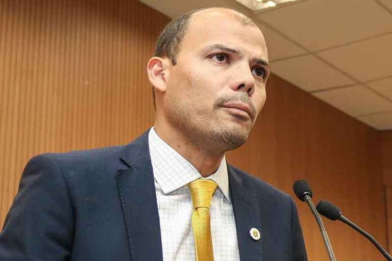 Em indicação, Rodrigo da Farmadic demanda que prefeitura crie “parcão” na Praça da Juventude e na Lagoa do Mingone