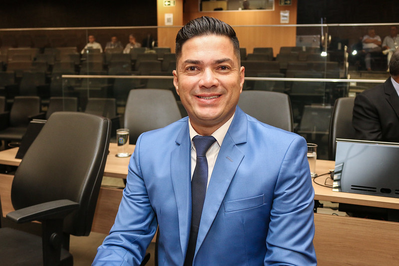 Otto Alejandro solicita reforço de policiamento para os bairros Country Ville e Indianapolis