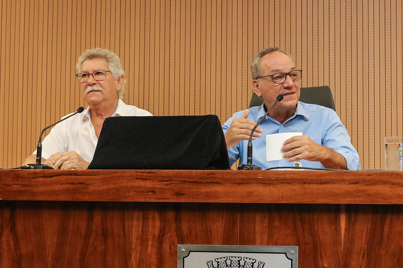 Luiz Rossini e Zé Carlos entregam Diploma de Mérito “Herbert de Souza – Betinho” a pessoas que se destacaram na área do voluntariado