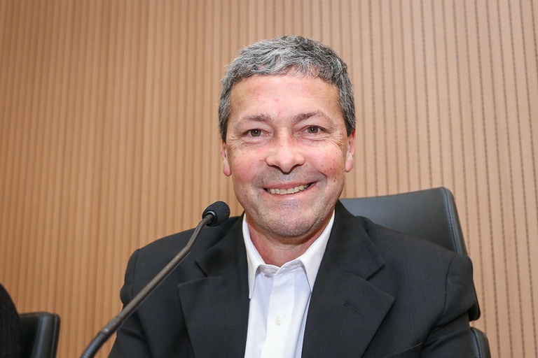 Paulo Bufalo propõe divulgação de movimentos e entidades sociais na lei que criou o selo ‘Empresa Amiga da Mulher’